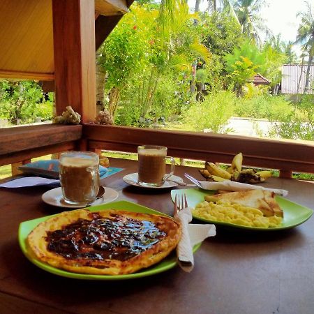 Dea Gili Cottages กิลิเมโน ภายนอก รูปภาพ