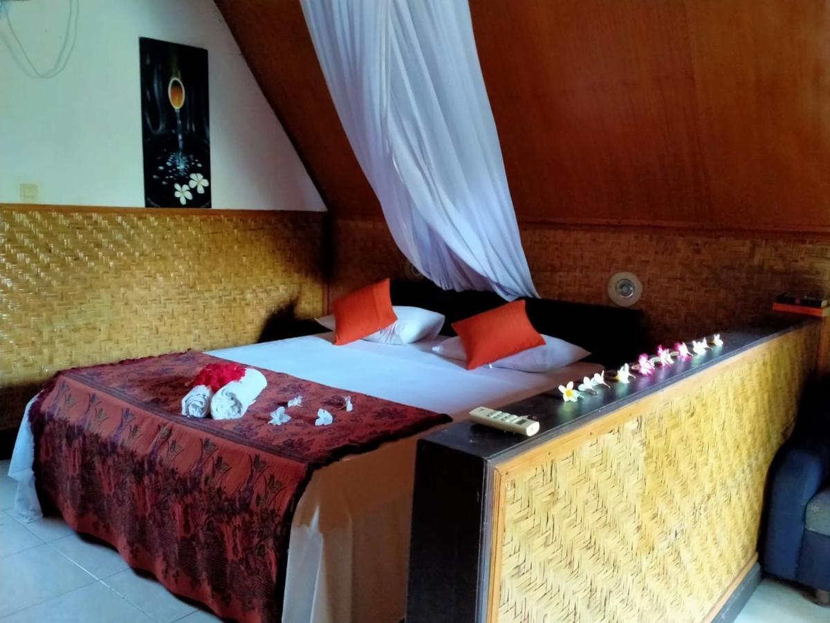 Dea Gili Cottages กิลิเมโน ภายนอก รูปภาพ