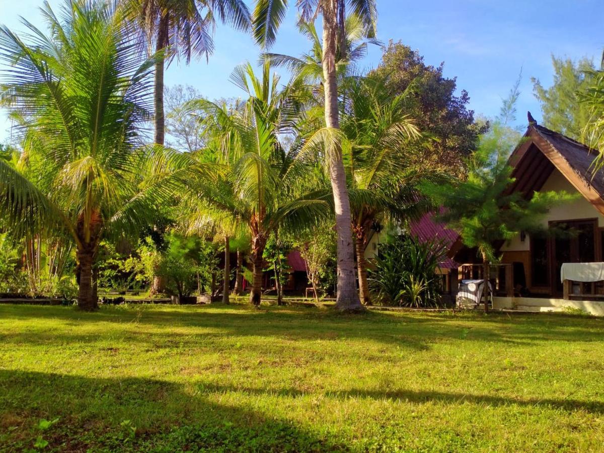 Dea Gili Cottages กิลิเมโน ภายนอก รูปภาพ