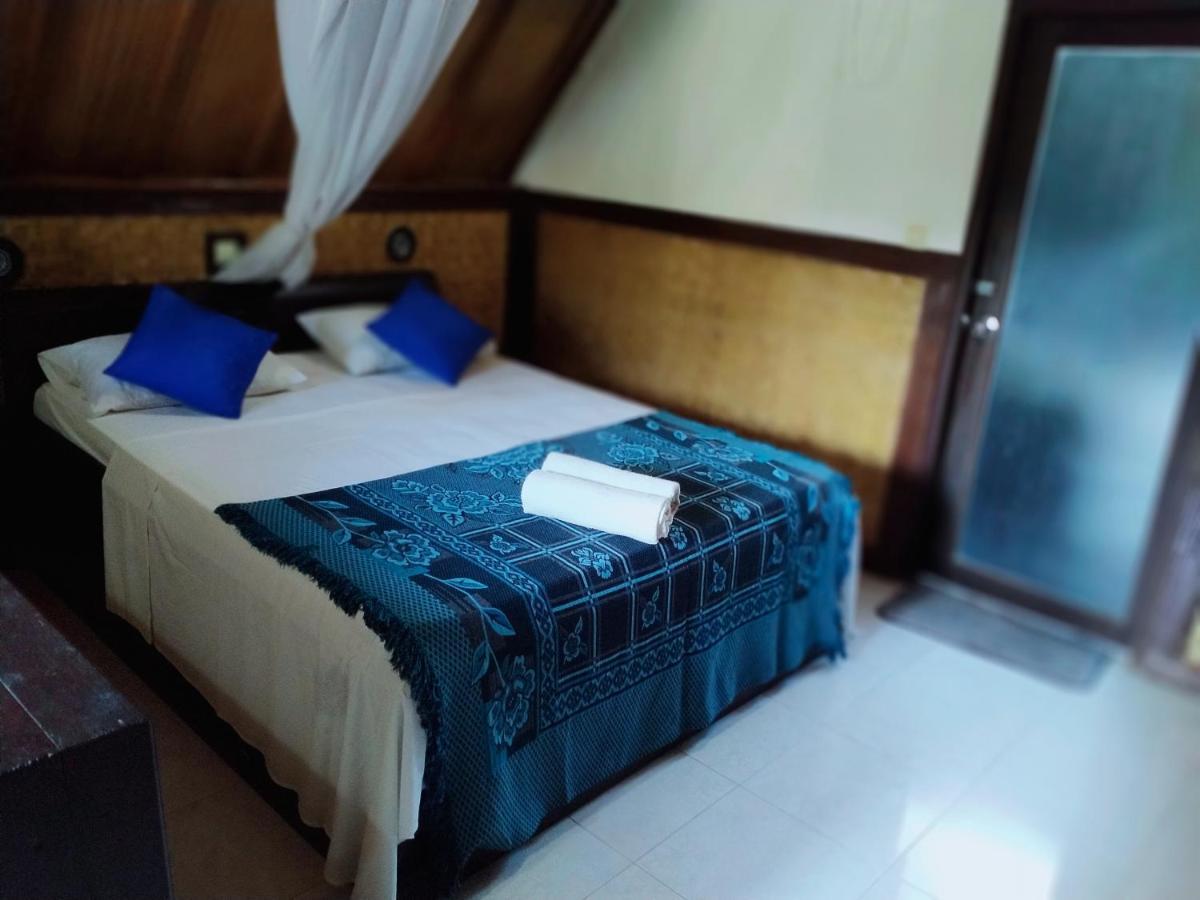 Dea Gili Cottages กิลิเมโน ภายนอก รูปภาพ